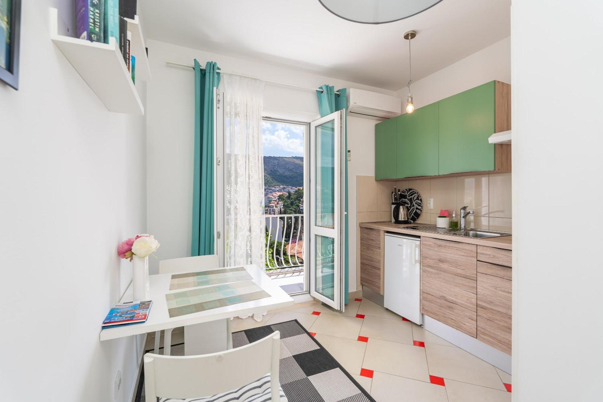 Lile Apartmán