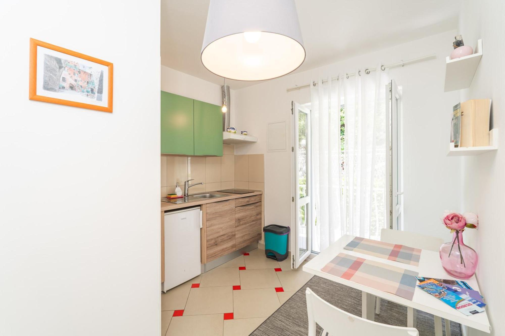 Lile Apartma *